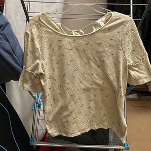 Lauren Conrad, summer time short sleeve blouse.